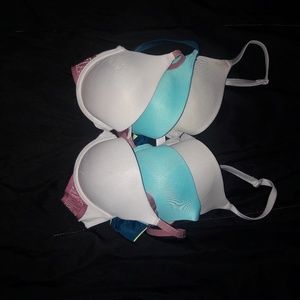 3 PINK bras
